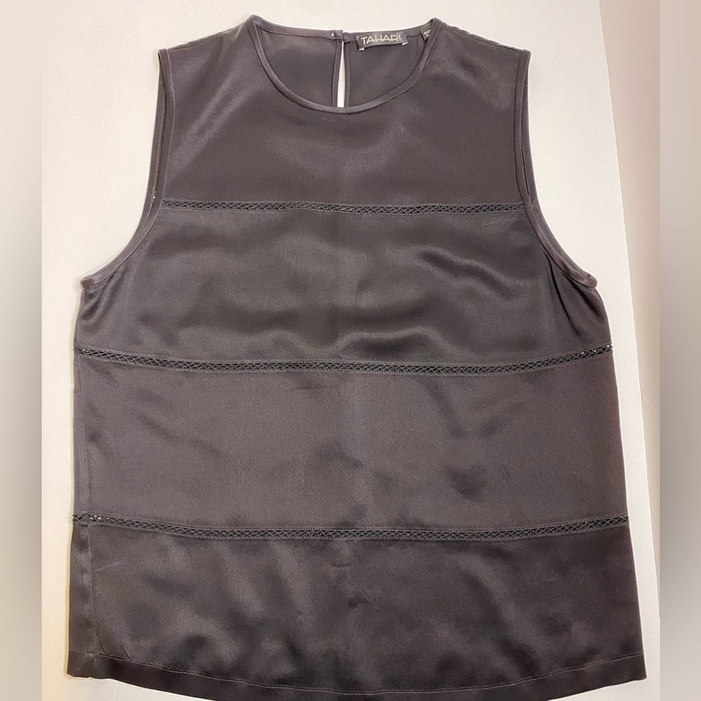 TAHARI WOMENS 100% SILK WOMENS BLACK SLEEVELESS BLOUSE SIZE 4.